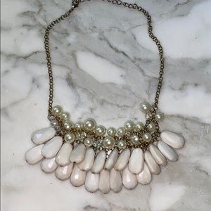 White multilayer statement necklace